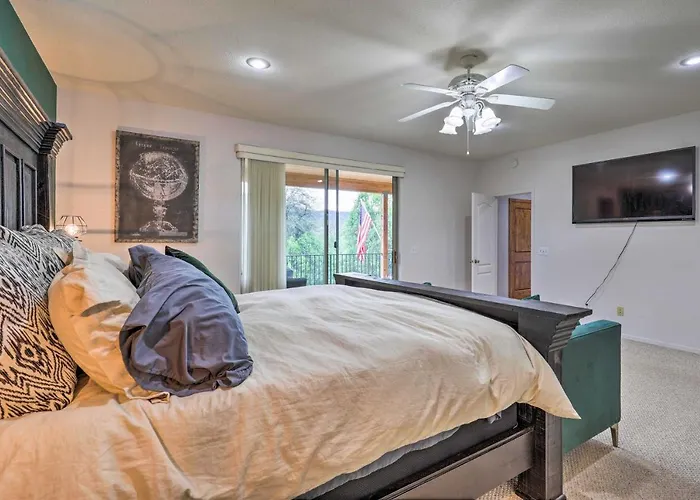 Holiday home 'elkwood Lodge' W/ Hot Tub In Star Valley! *